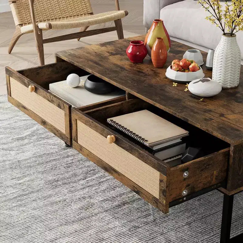 Table basse en rotin à cadre métallique de 46 pouces avec deux tiroirs, un compartiment de rangement caché et une étagère ouverte
