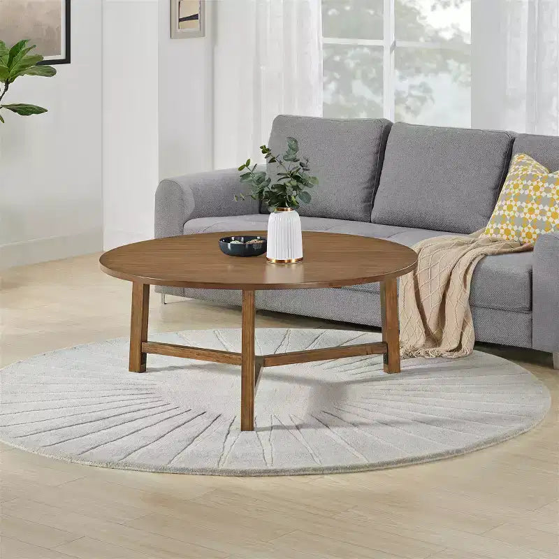 Table basse ronde de 112 cm, Table de salon en bois massif style ferme, Finition Noyer Américain